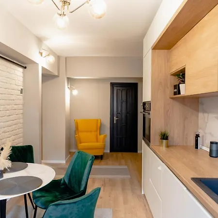 Beautiful And Cozy 2 Bedroom With Living Loft