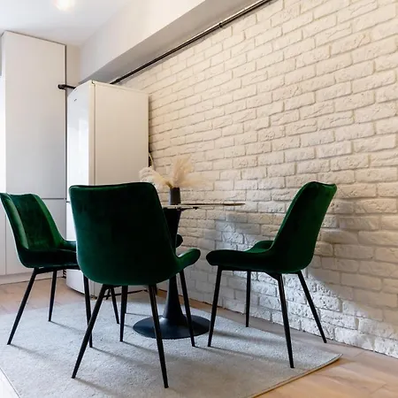 Beautiful And Cozy 2 Bedroom With Living Loft Daire