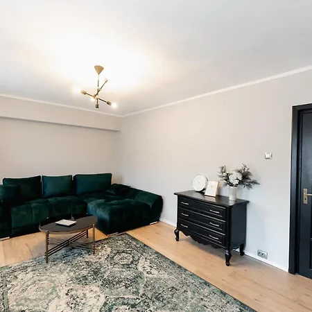 Beautiful And Cozy 2 Bedroom With Living Loft