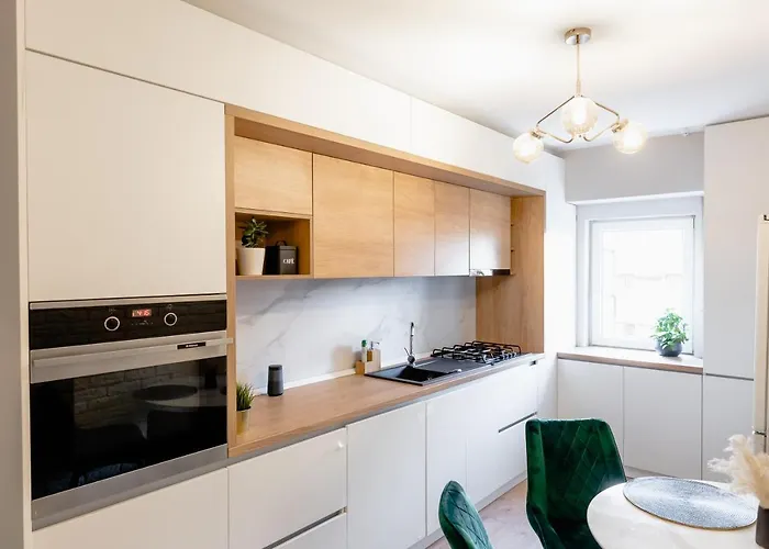 Apartman Beautiful And Cozy 2 Bedroom With Living Loft Kolozsvár