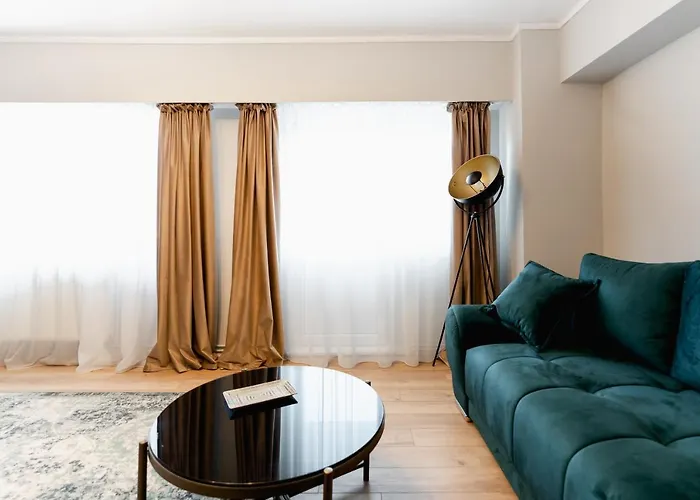 Beautiful And Cozy 2 Bedroom With Living Loft Apartment *