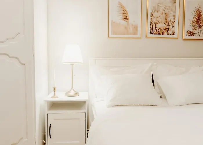 Beautiful And Cozy 2 Bedroom With Living Loft *