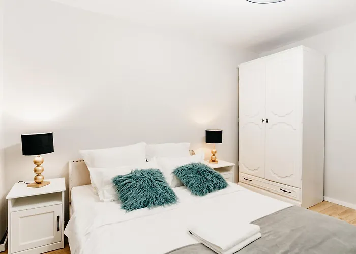 Beautiful And Cozy 2 Bedroom With Living Loft Apartment